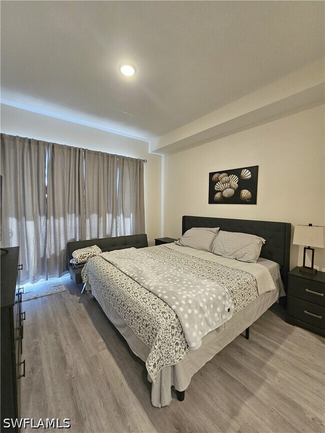 Building Photo - 26589-610 Rosewood Pointe Dr