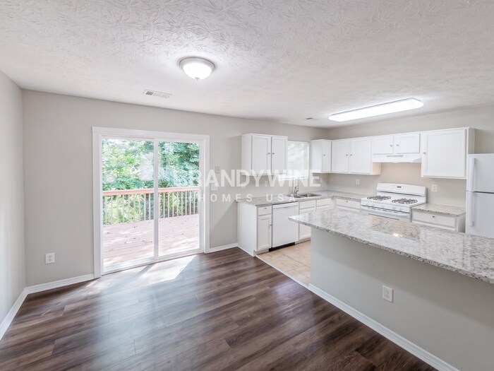 Building Photo - 2604 Clifton Run Trce