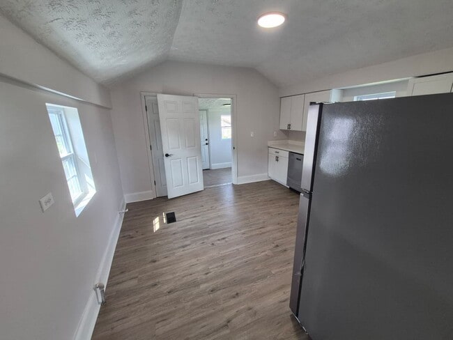 Building Photo - Newly Renovated 2-Bedroom in Elsmere – Off-Street Parking & W/D Hookups