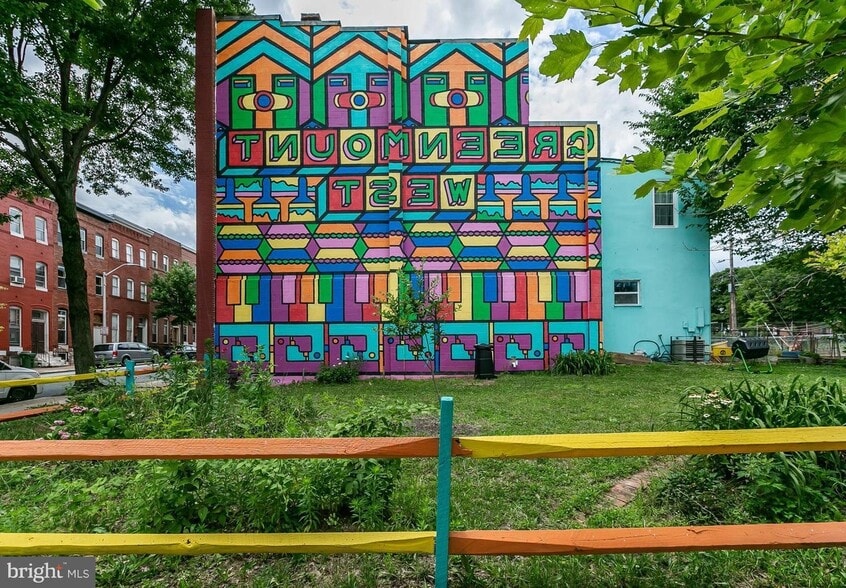 Building Photo - 1602 Latrobe St