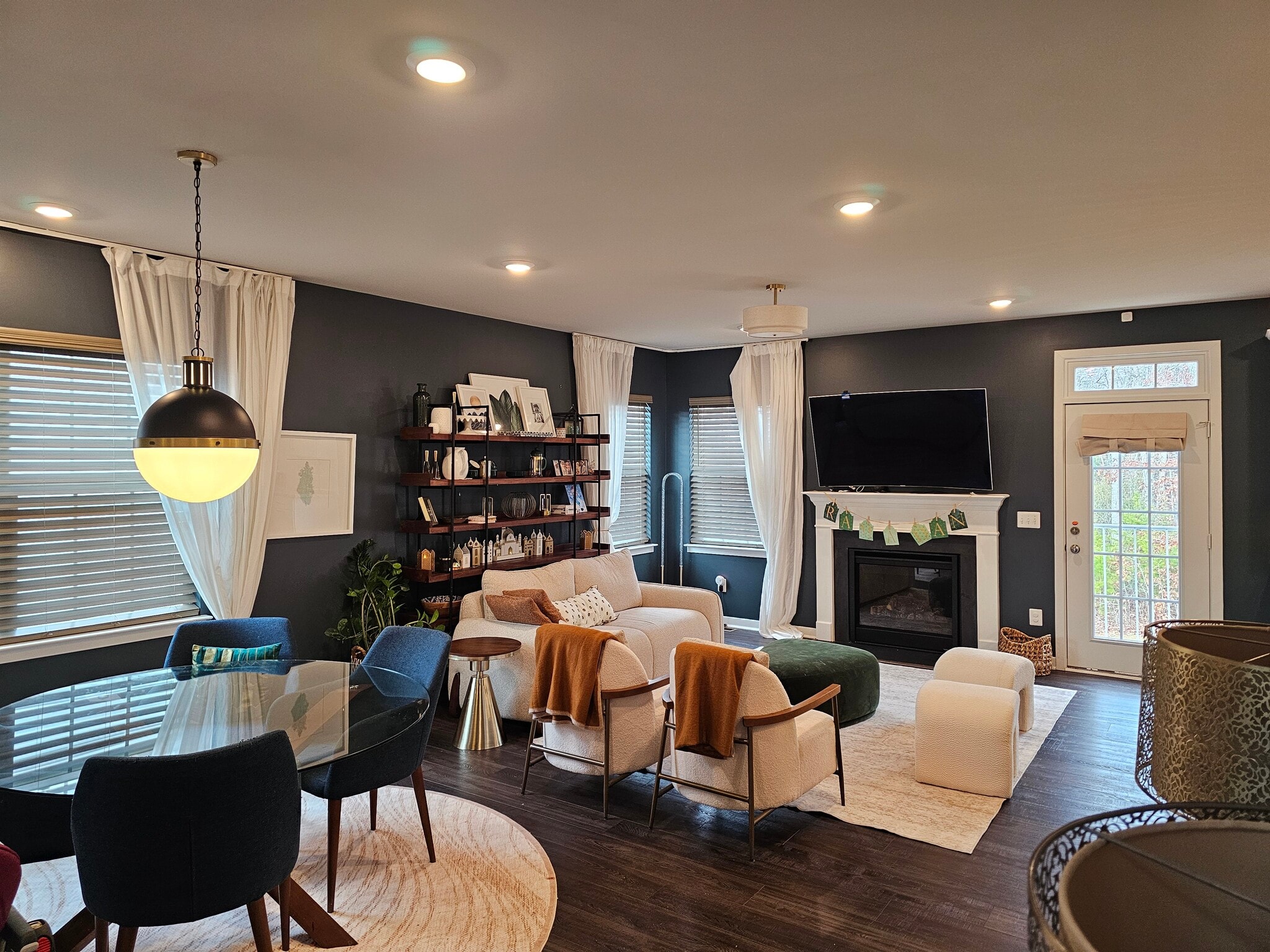 Building Photo - 2050 Whithorn Hl