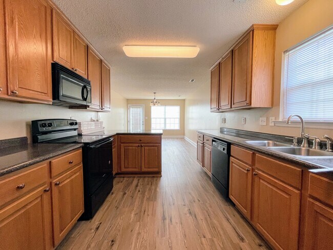 Building Photo - 29712 Robert Lee Ct