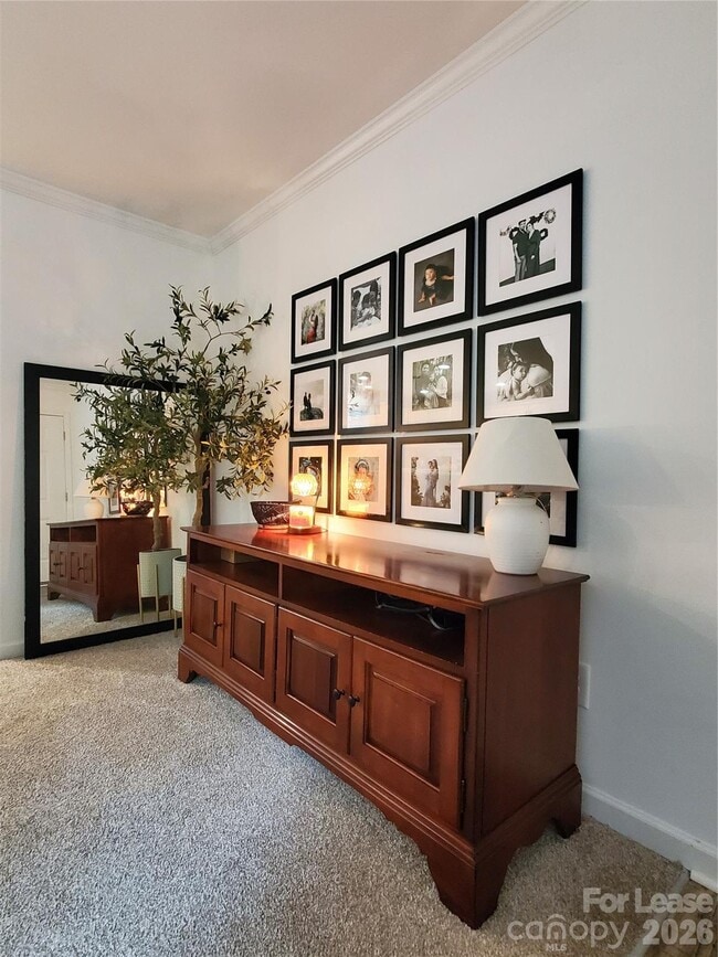 Building Photo - 118 Vly Spgs Dr