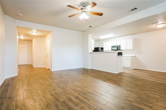 Building Photo - 111 Oakhurst Dr