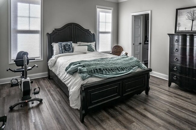 Building Photo - 515 Villa Ln