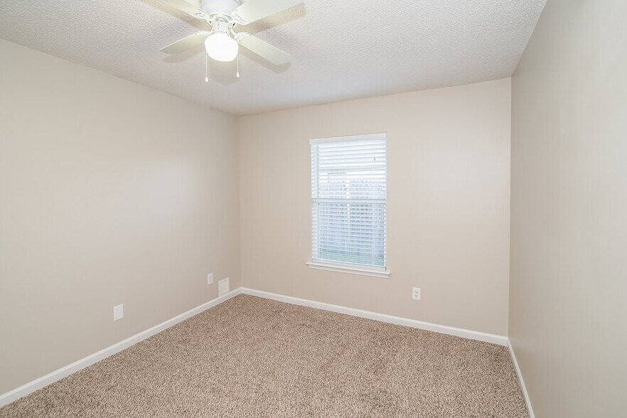 Building Photo - 12746 Brown Jersey Ct