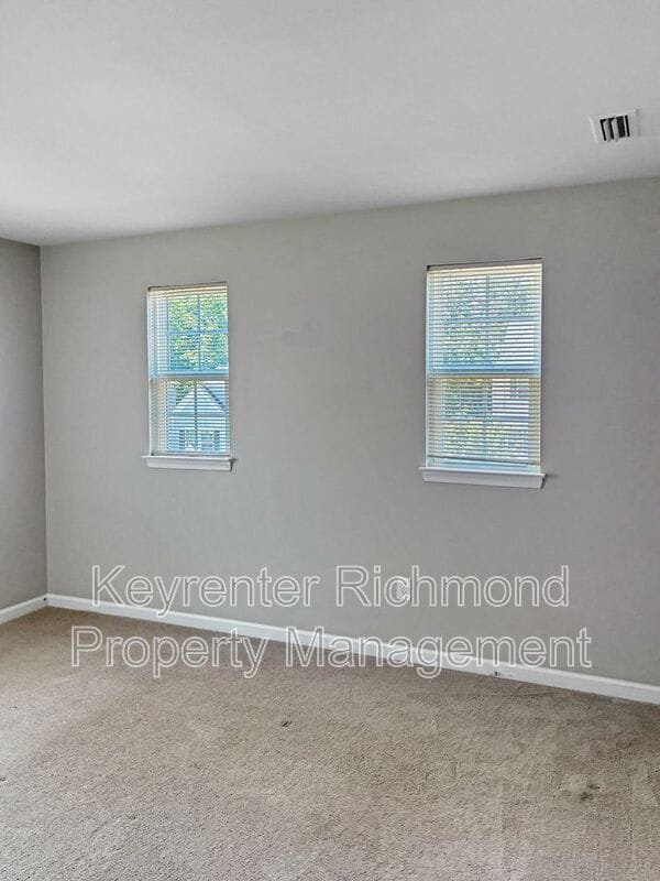 Building Photo - 4333 Kenmare Ln