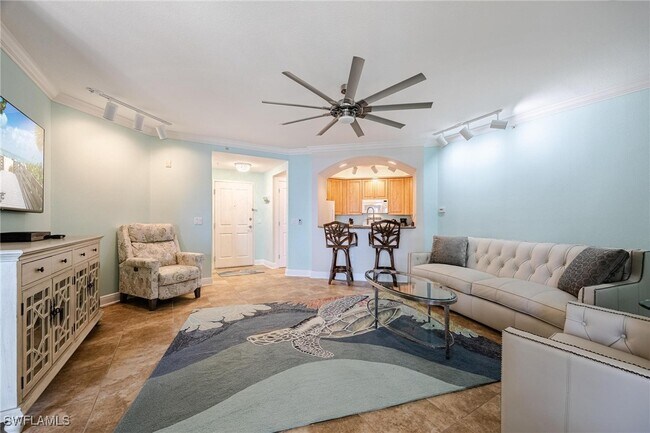 Primary Photo - 2825 Palm Beach Blvd