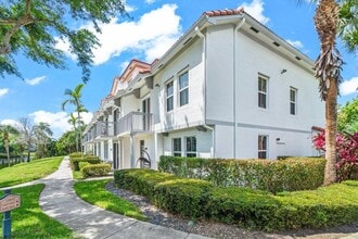 Building Photo - 2040 Alta Meadows Ln