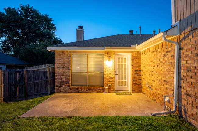 Building Photo - 5726 Emrose Terrace