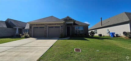 Building Photo - 266 Hedgefield Dr