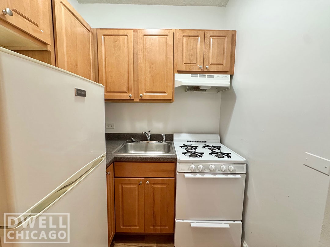 Building Photo - 1700 N Humboldt Blvd