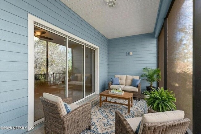 Building Photo - 10971 Ventnor Ave