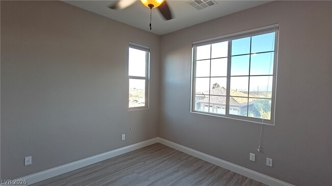 Building Photo - 2868 Josephine Dr