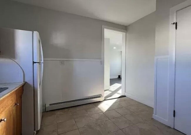 Building Photo - 37 B High St