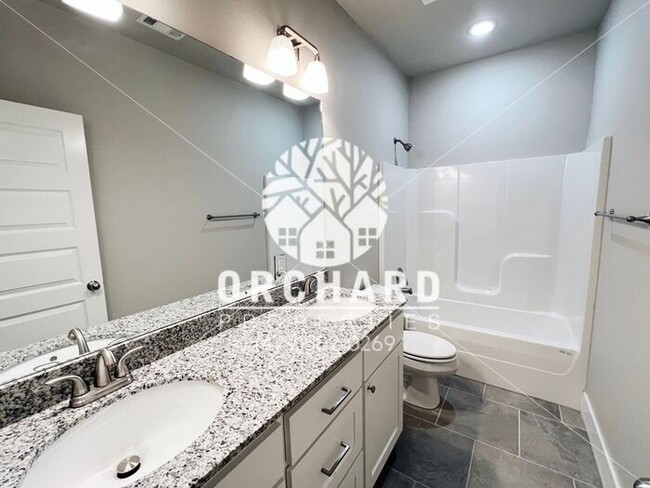Building Photo - Jefferson | Cedar Crest in Farmington