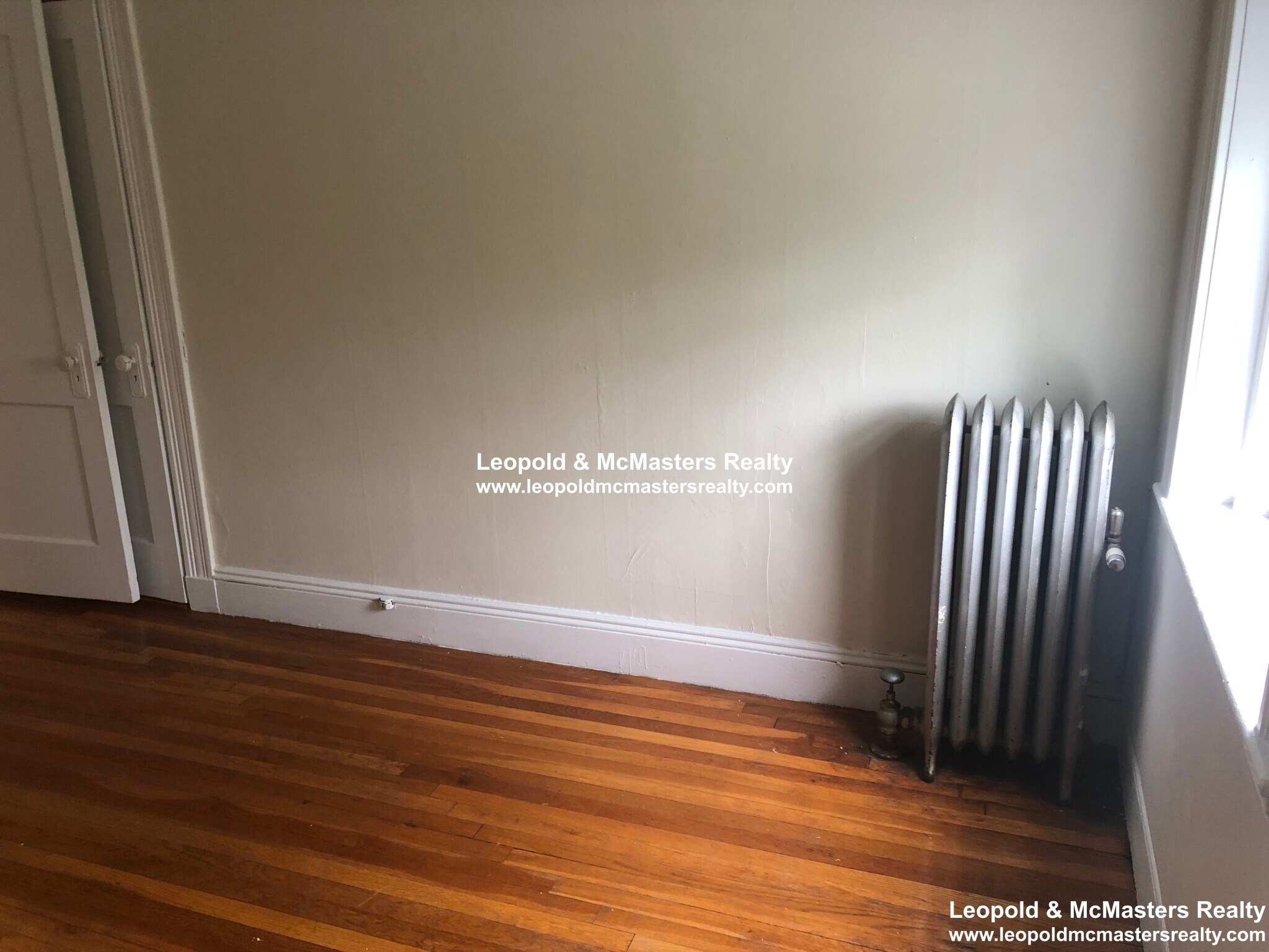 Building Photo - 8 Egremont Rd