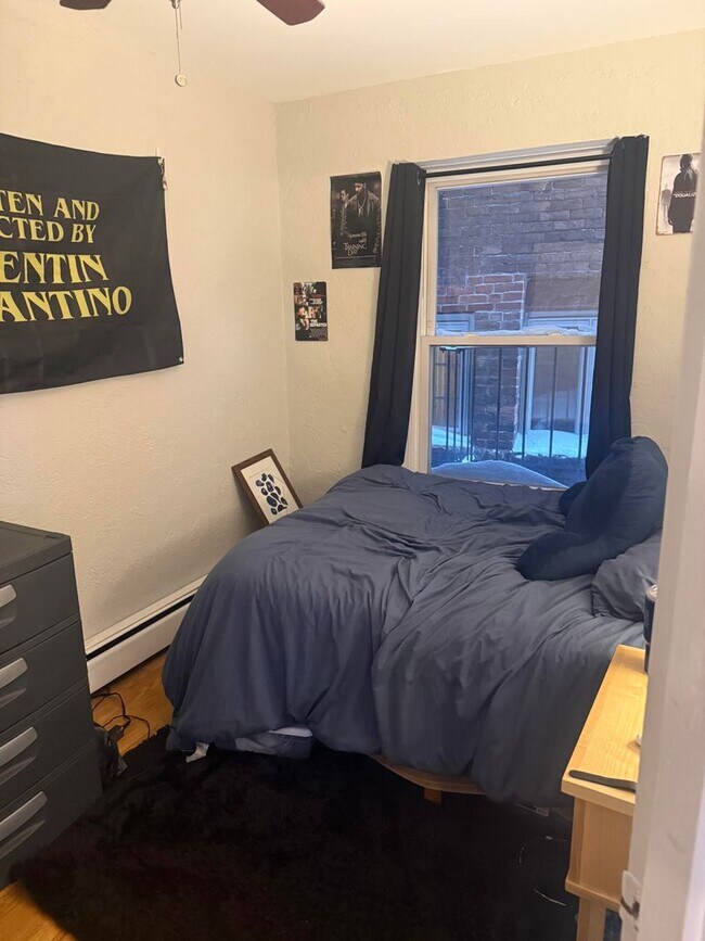 Building Photo - Check out this 2 bed in the North End...