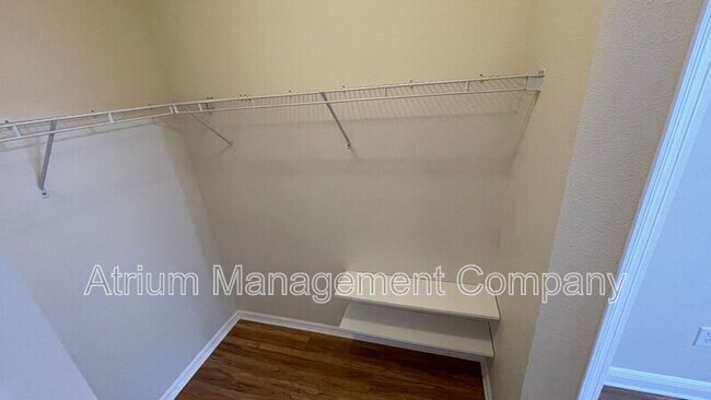 Building Photo - 430 Southern Pecan Cir