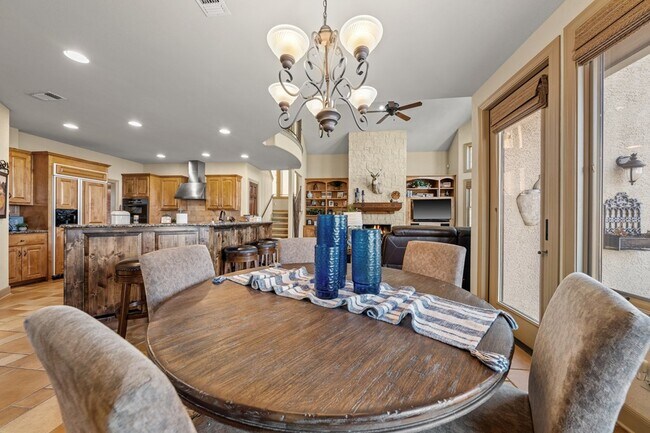 Building Photo - 3404 Comanche Trace Dr