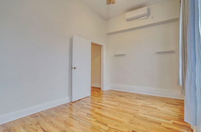 Building Photo - 232 Garden St