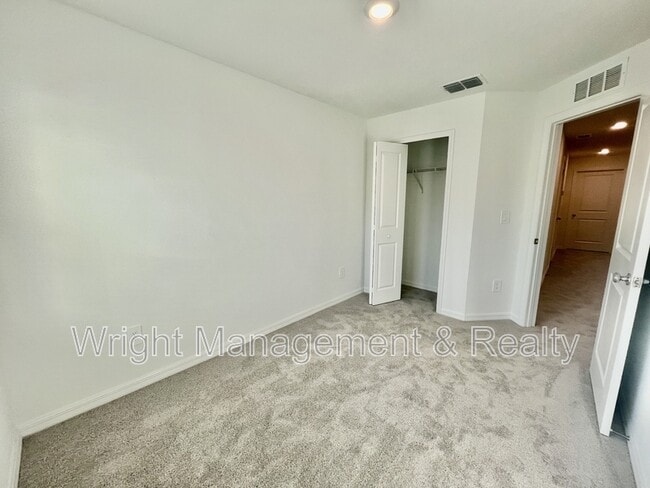 Building Photo - 36113 Risa Michele St