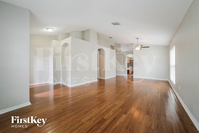 Building Photo - 10515 Goldwater Ln