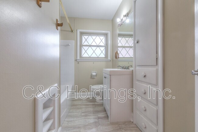 Building Photo - 9159 E Latimer Pl