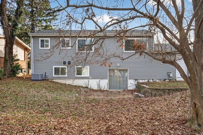 Building Photo - 1165 Derhake Rd