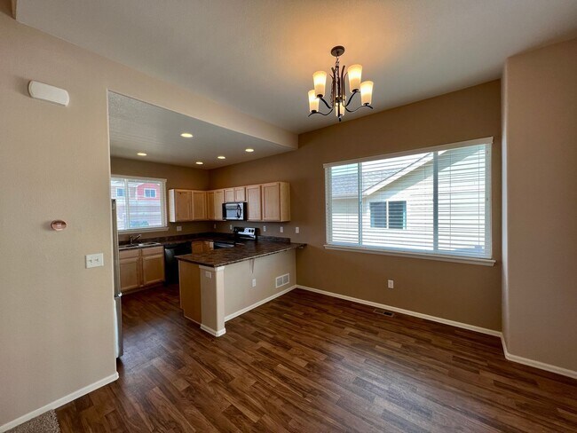 Building Photo - 1110 Tur St