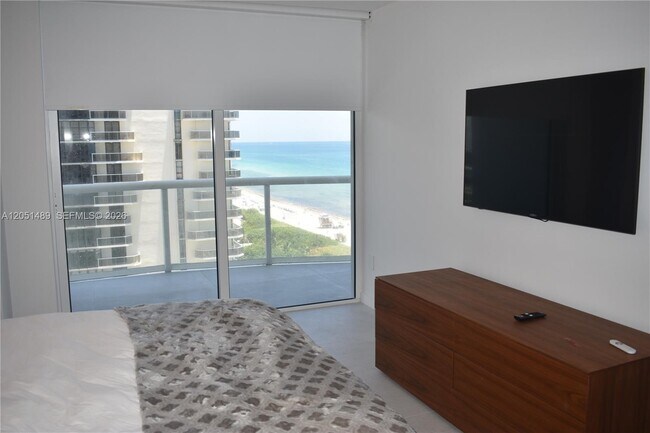 Building Photo - 6365 Collins Ave