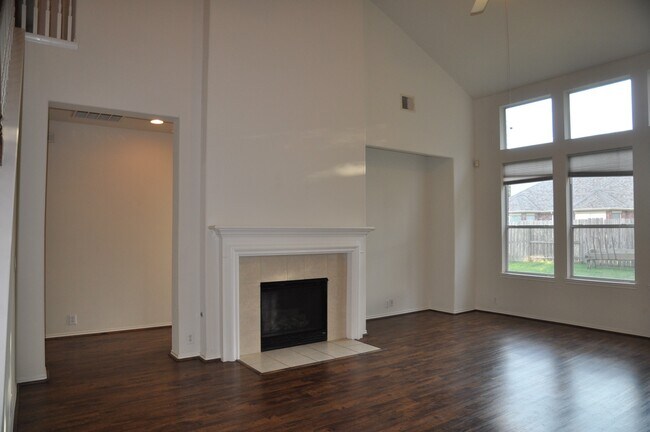 Building Photo - 5510 W Terrace Gable Cir