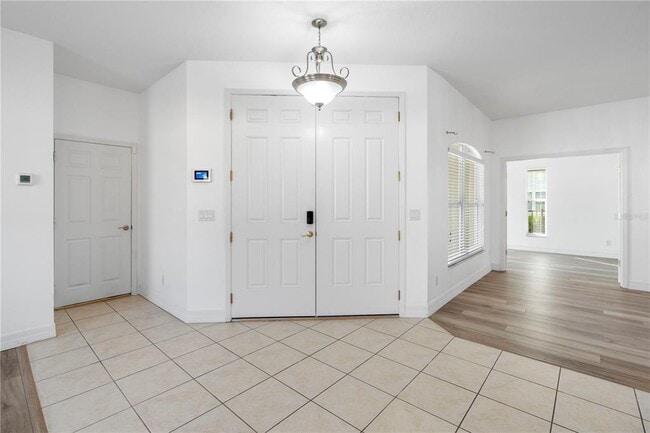 Building Photo - 10888 Cory Lake Dr