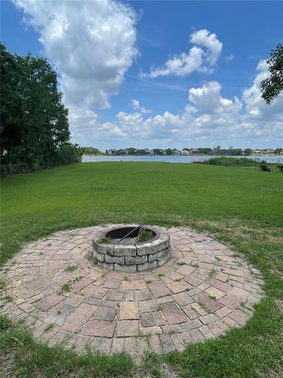 Building Photo - 12860 Lake Sawyer Ln