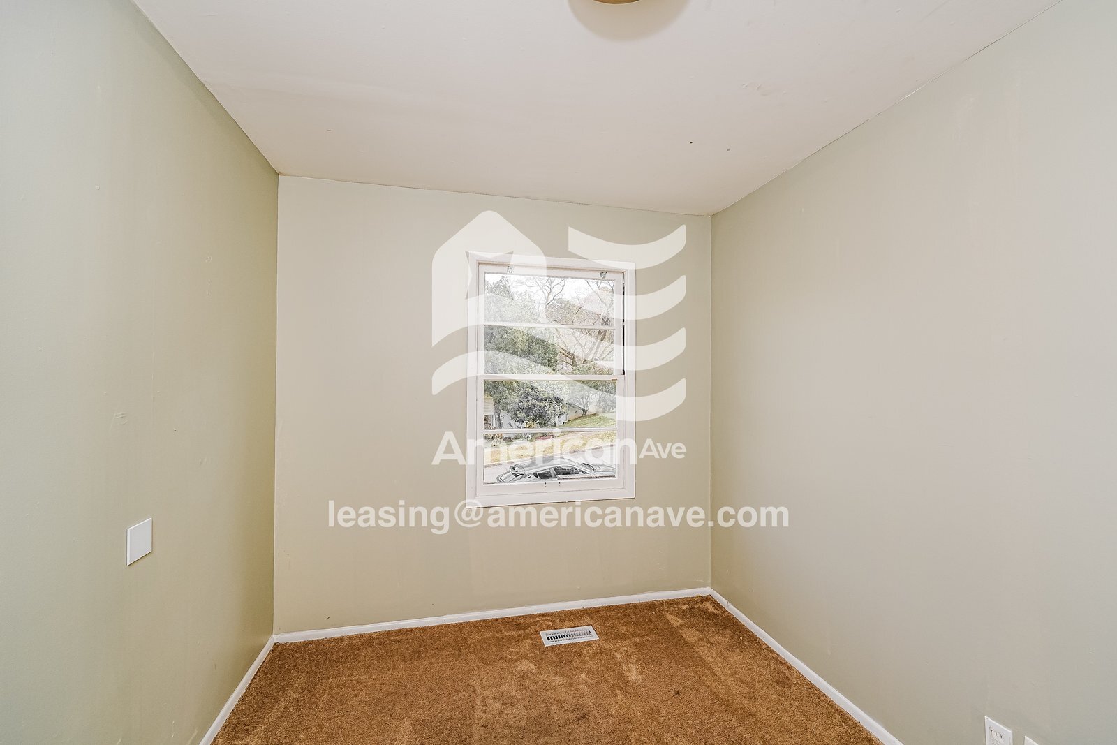 Building Photo - 1248 Forest St