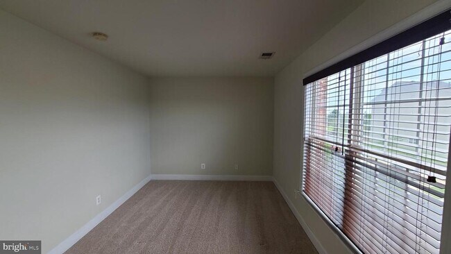 Building Photo - 42711 Wilmar Square