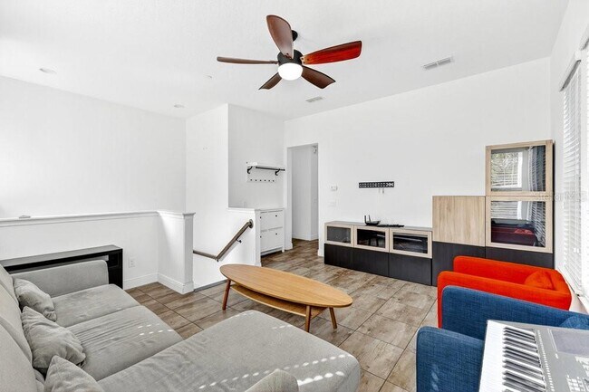 Building Photo - 8443 Karrer Ter