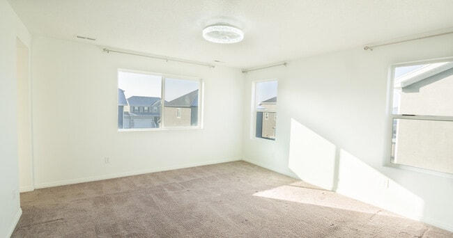 Building Photo - 1975 W 950 N