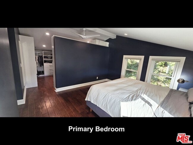 Building Photo - 4744 Haskell Ave