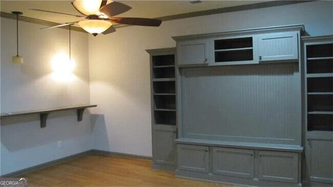 Building Photo - 6556 Bennington Bluff Ct