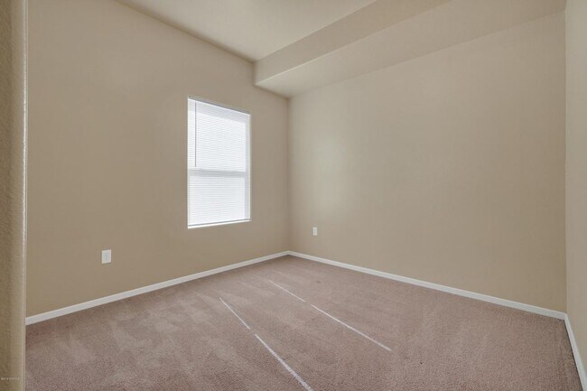 Building Photo - 4633 Rimrock Dr