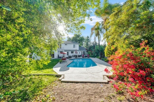 Building Photo - 23861 Crosson Dr