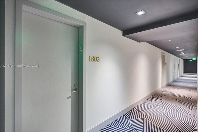 Building Photo - 45 SW 9th St