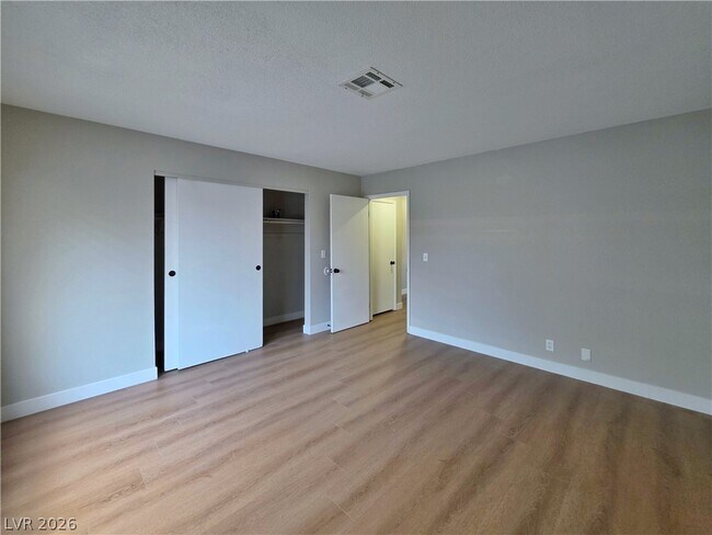 Building Photo - 4230 Mississippi Ave