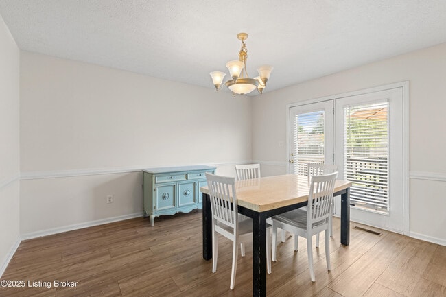 Building Photo - 8212 Grandel Pl