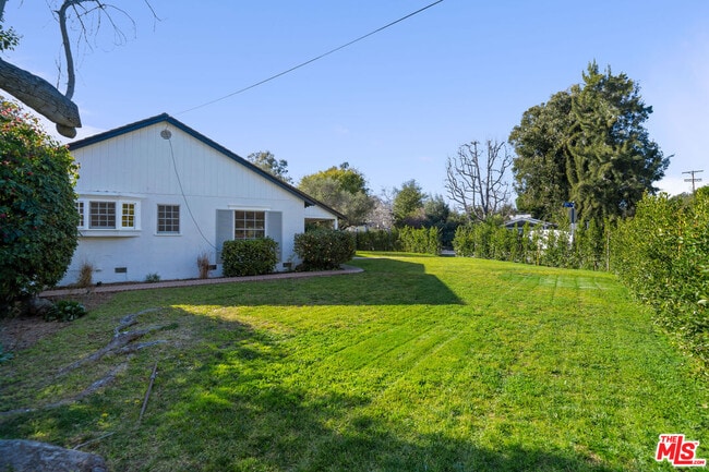 Building Photo - 109 Homewood Rd