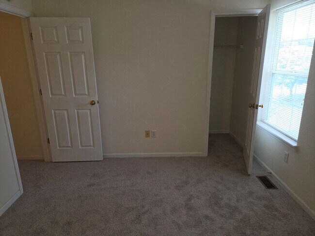 Building Photo - 4508-4510 Nick Ct