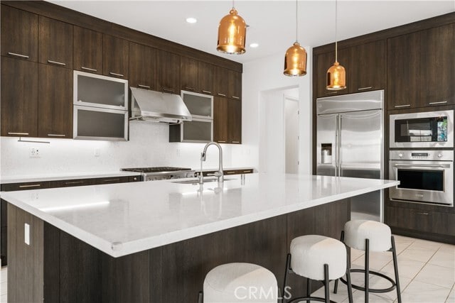 Building Photo - 204 Radial