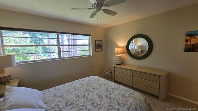 Building Photo - 2929 SE Ocean Blvd