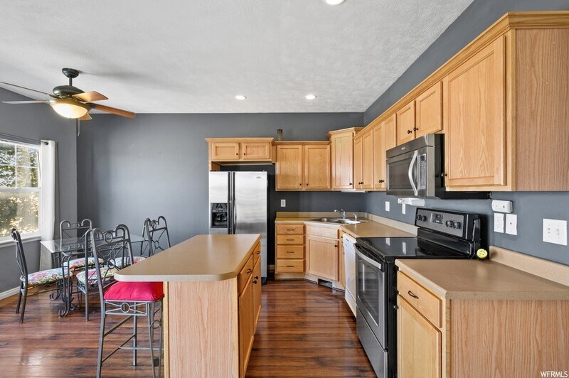Building Photo - 129 Chandlerpoint Way